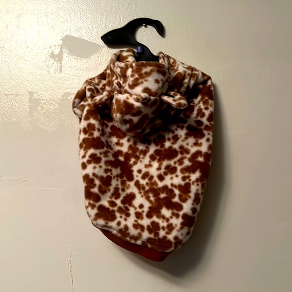Cute giraffe fleece for dog. Worn once for a party. Old Navy size small - Picture 1 of 4